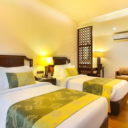 Rimnaam Klangchan Hotel - Sha Plus Chanthaburi Habitación foto