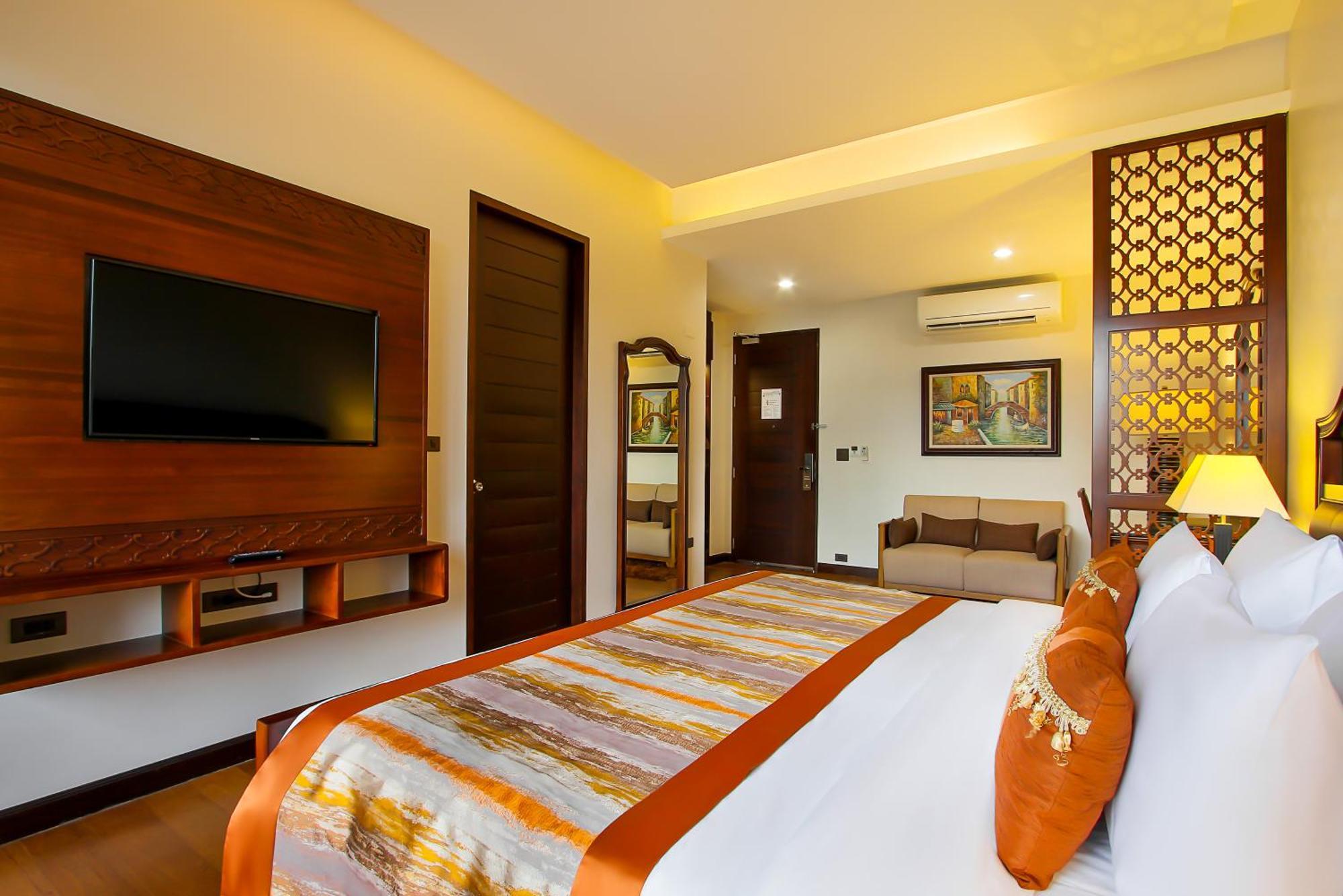 Rimnaam Klangchan Hotel - Sha Plus Chanthaburi Habitación foto