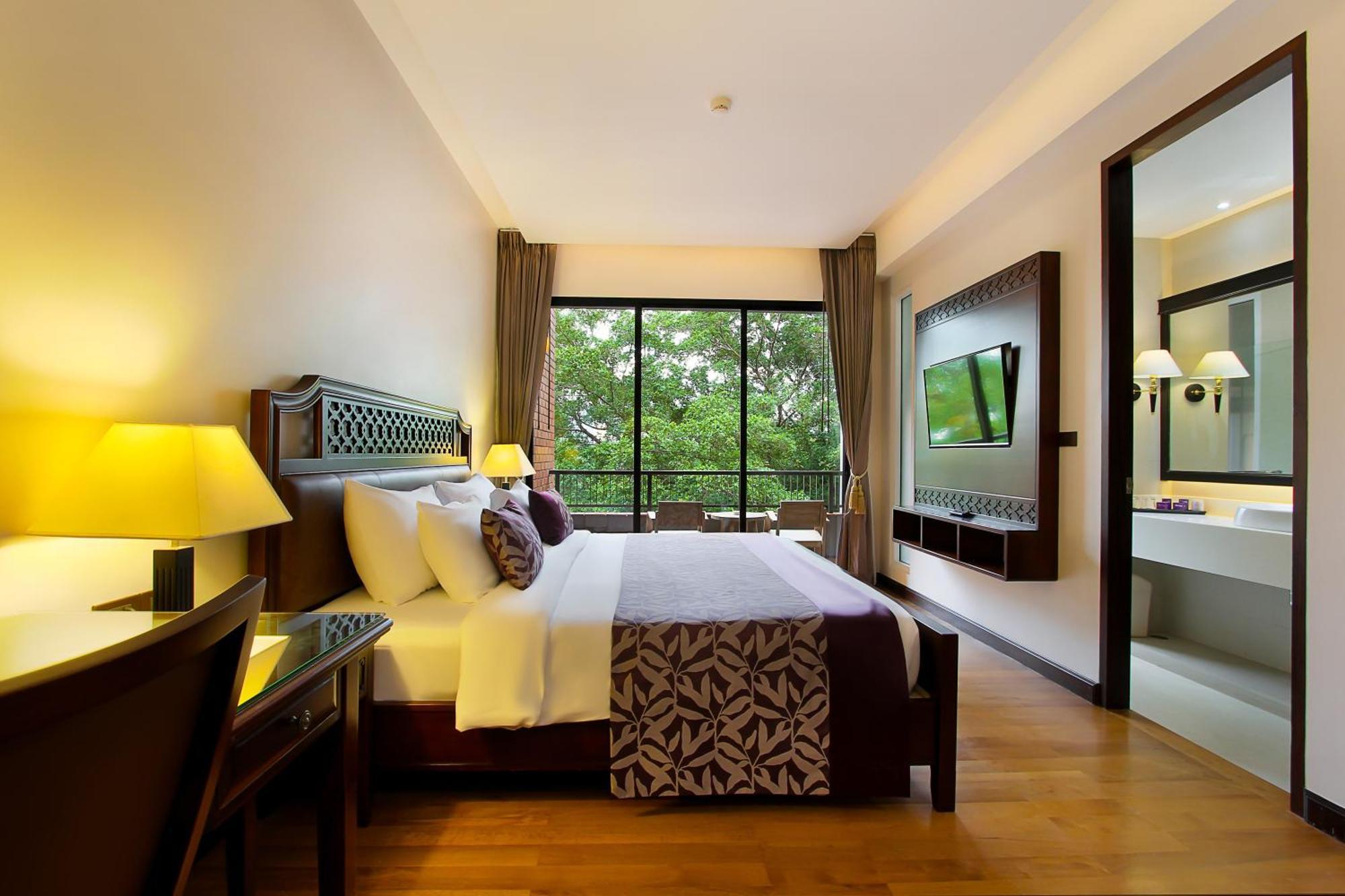 Rimnaam Klangchan Hotel - Sha Plus Chanthaburi Habitación foto