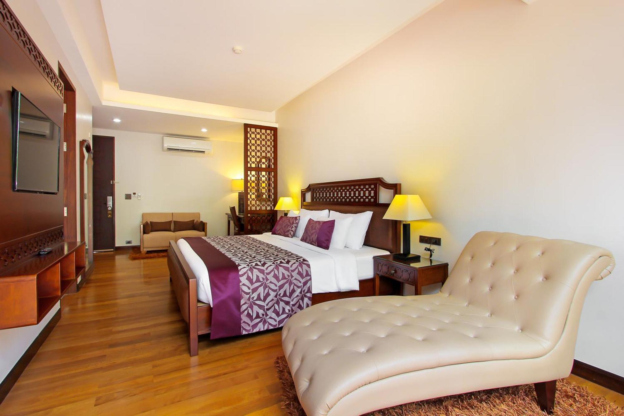 Rimnaam Klangchan Hotel - Sha Plus Chanthaburi Habitación foto